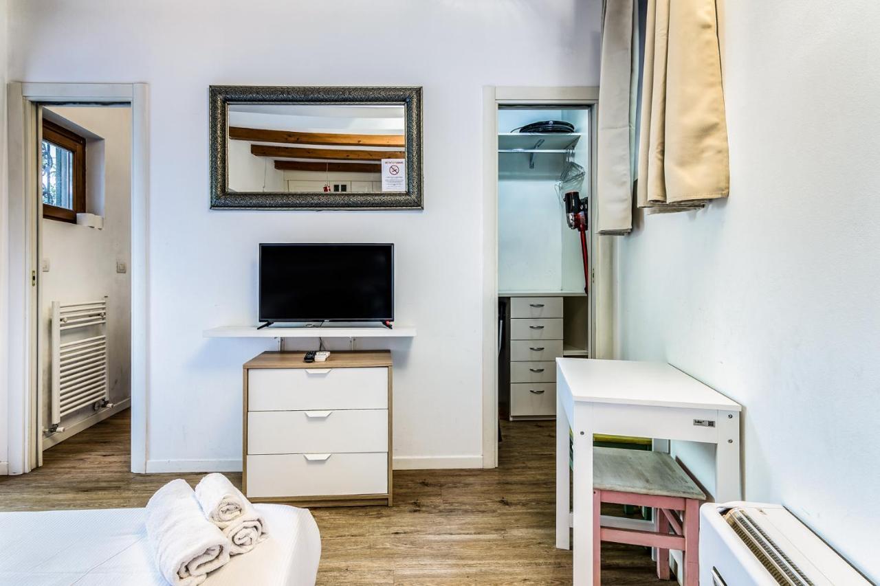 Secret Navigli Suite Milano Eksteriør billede